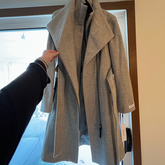 Calvin Klein Jackets & Blazers - Calvin Klein jacket